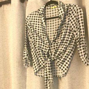 Women’s xs plaid button down blouse